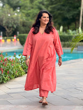 The Classic Choga Edit - Coral