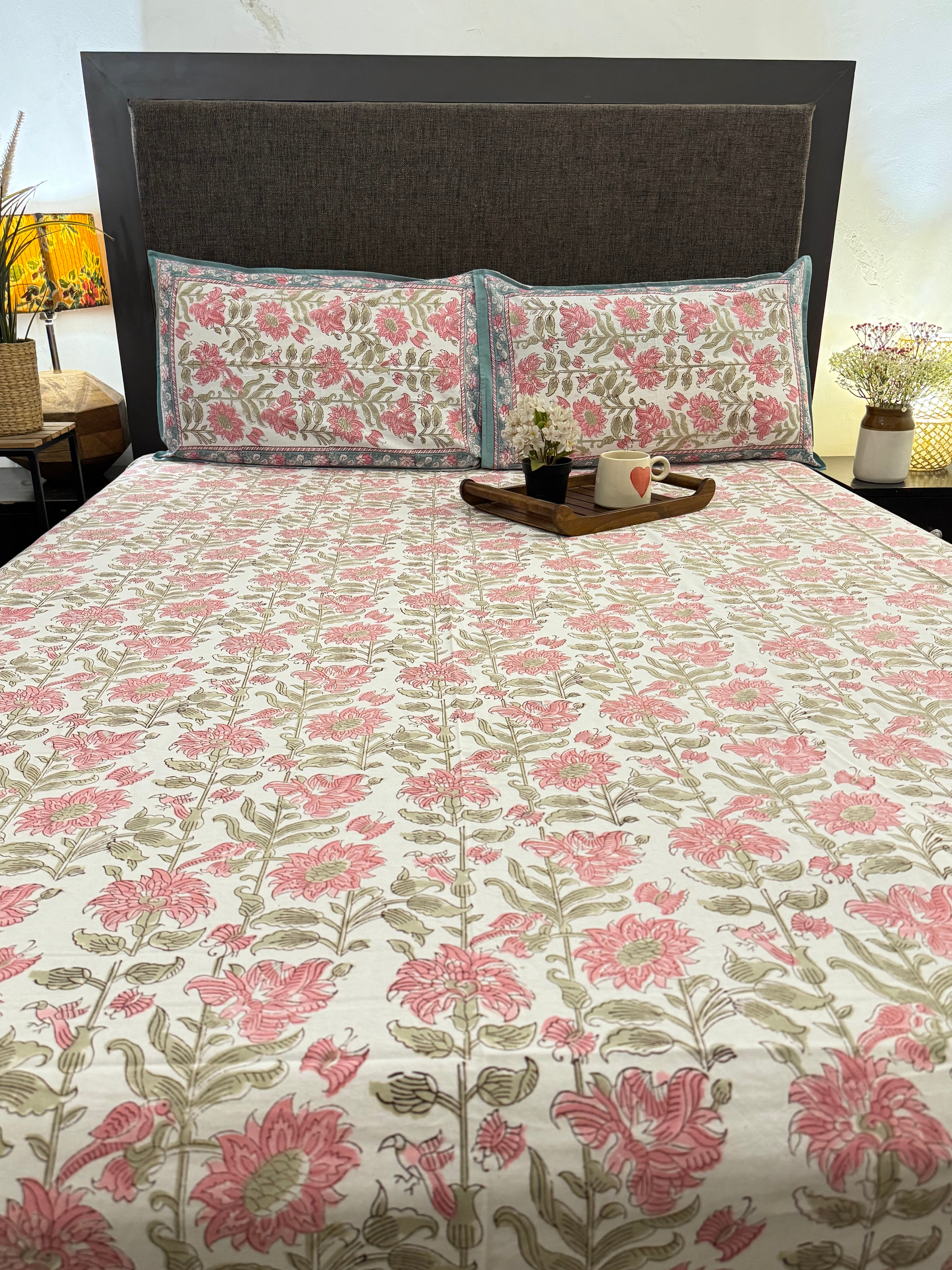 Gulnaar King Bedsheet