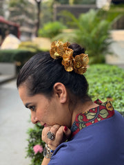 Sunehri Gajra Wrap