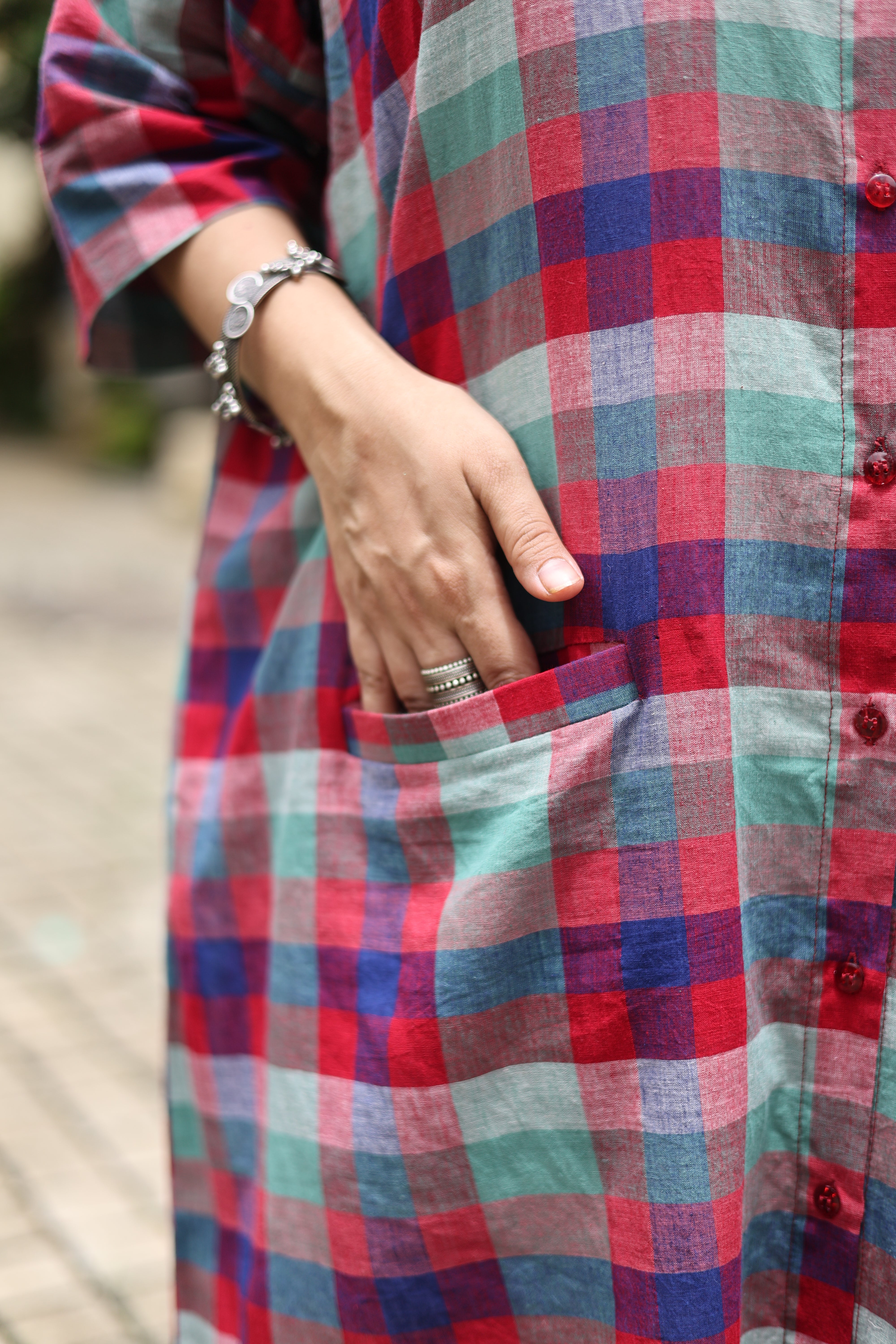 Madras Checks Antifit Kurta Red