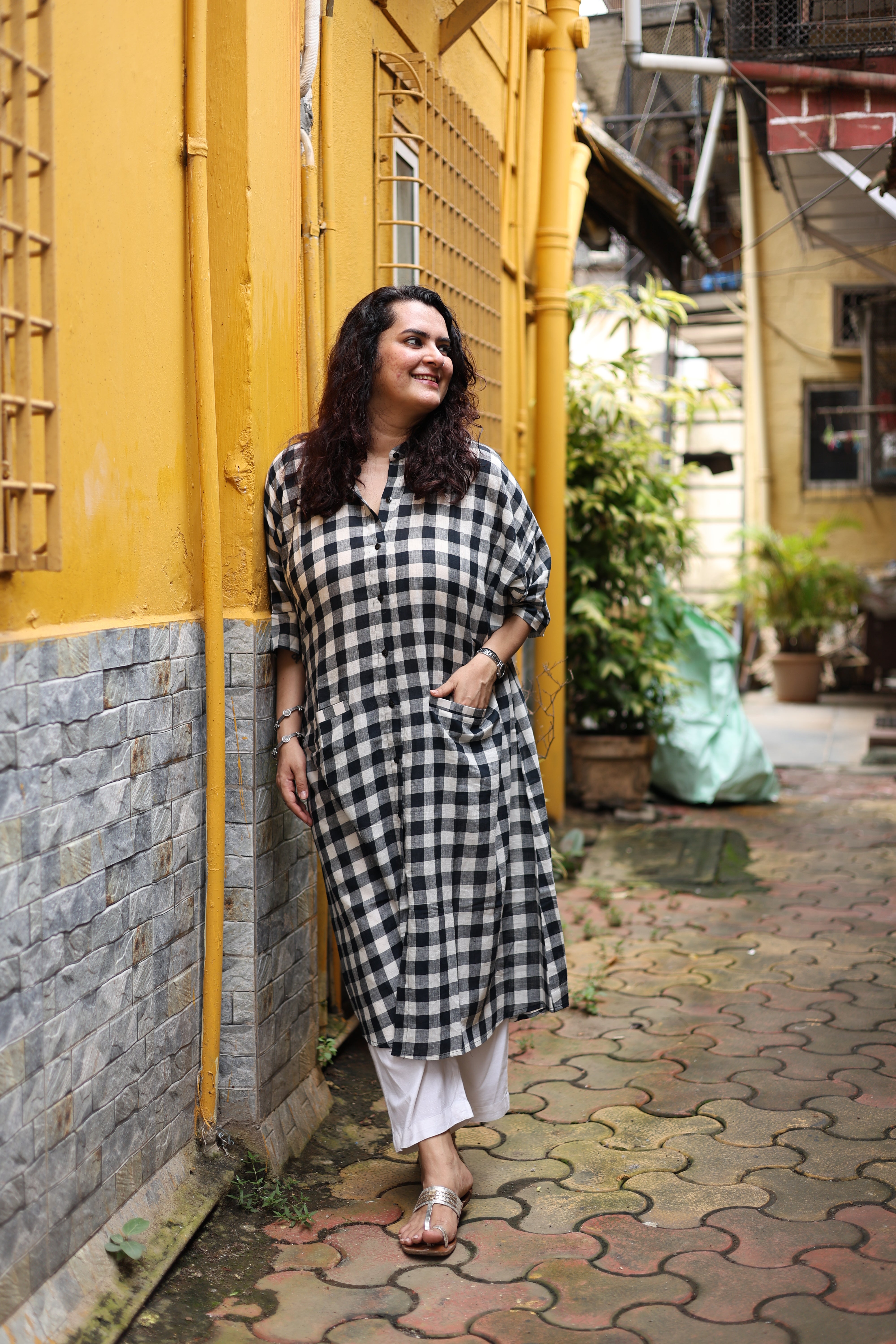 Madras Checks Antifit Kurta Black