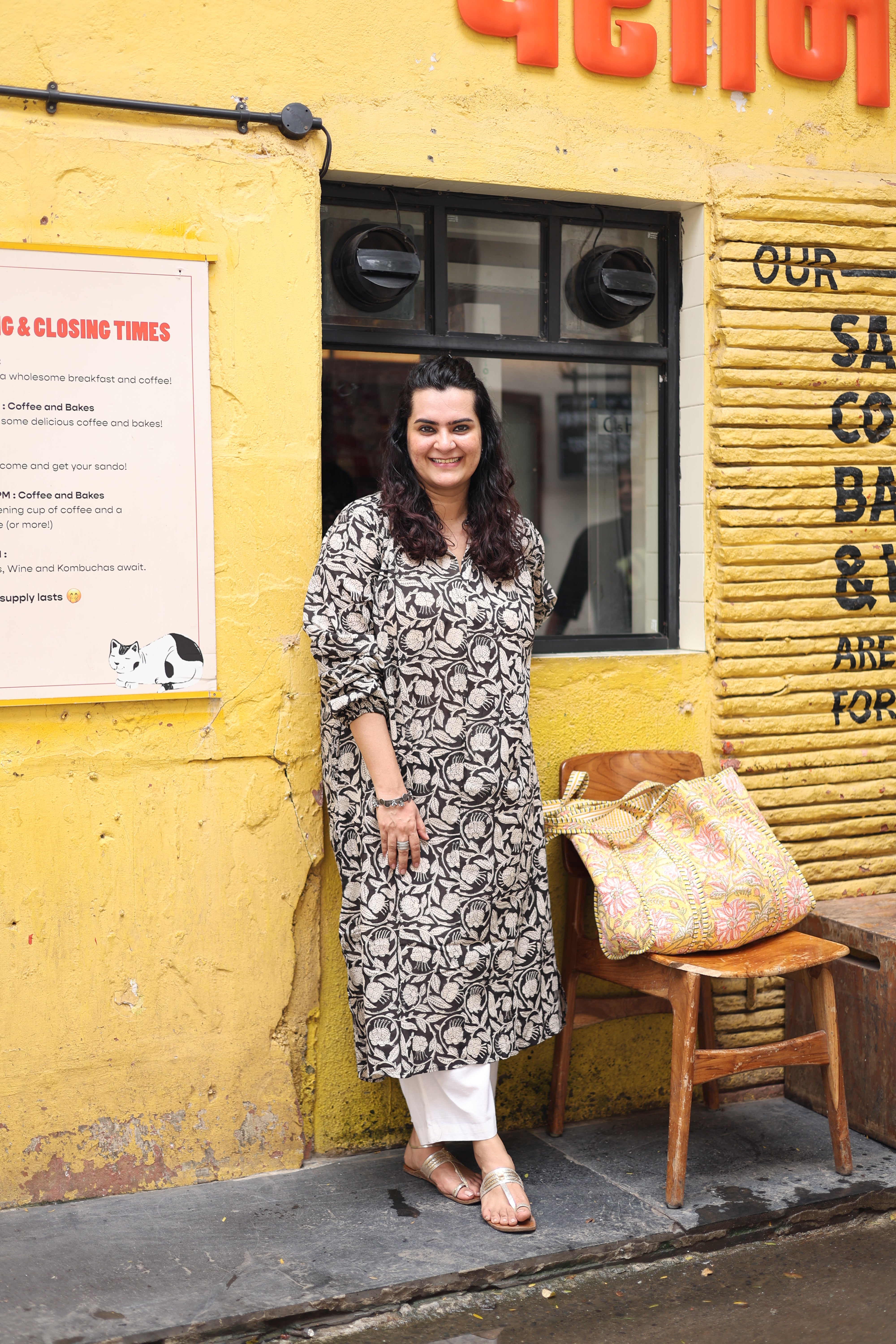 Mul Floral Antifit Gather Kurta