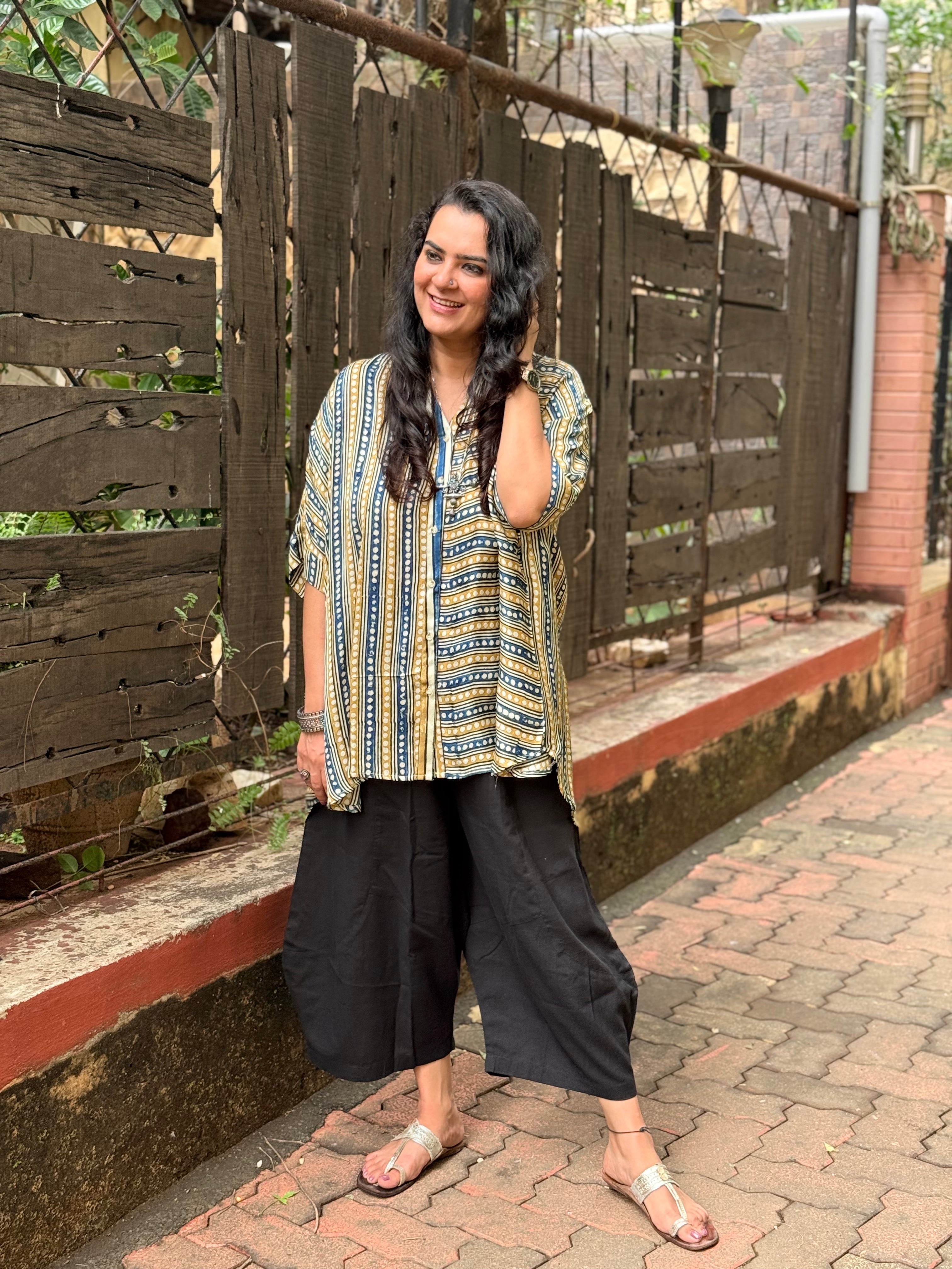 Ajrak Dot & Line Kaftan Shirt - Off White