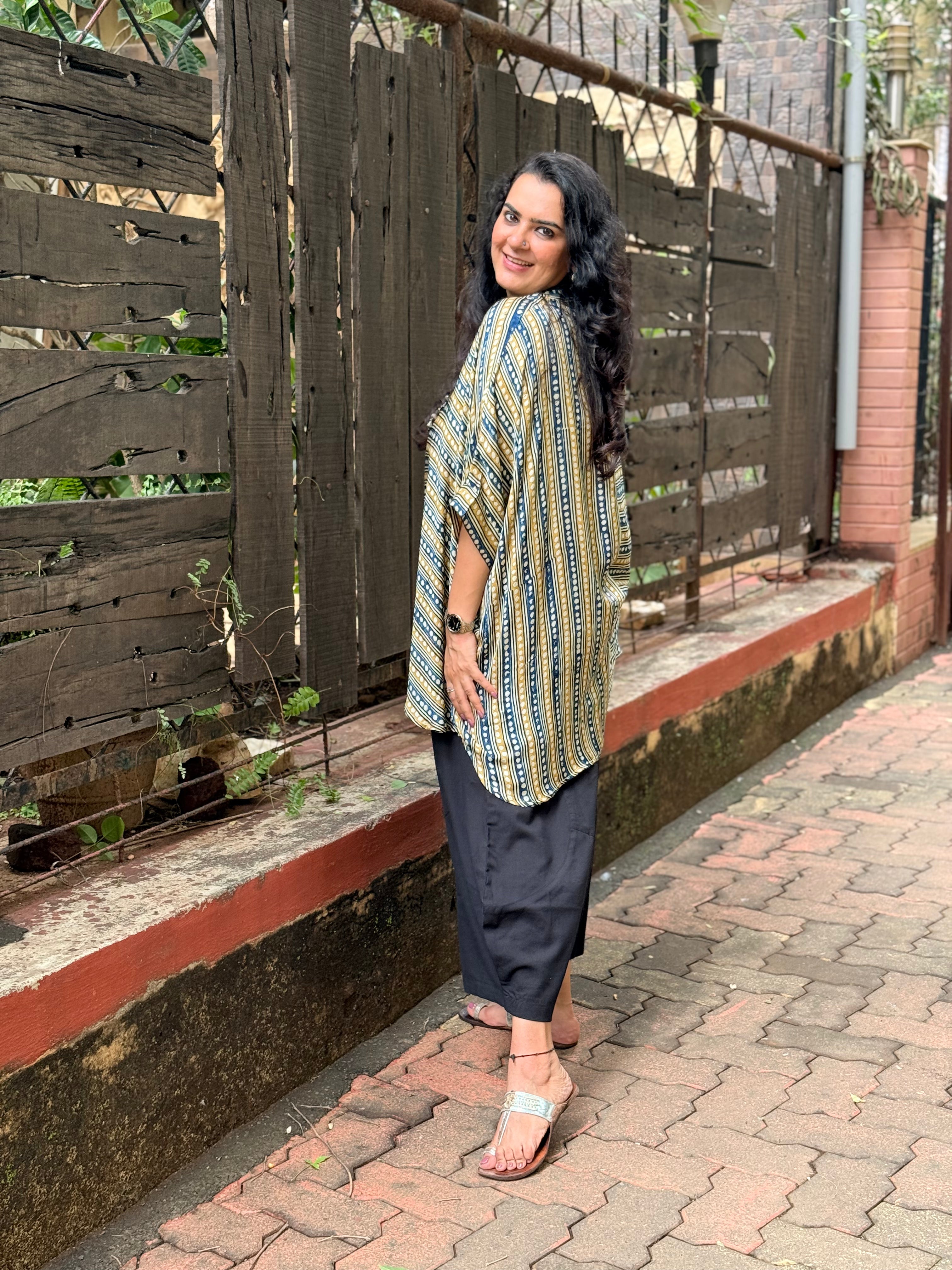Ajrak Dot & Line Kaftan Shirt - Off White