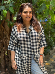 Madras Checks Antifit Kurta Black