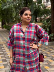 Madras Checks Antifit Kurta Red