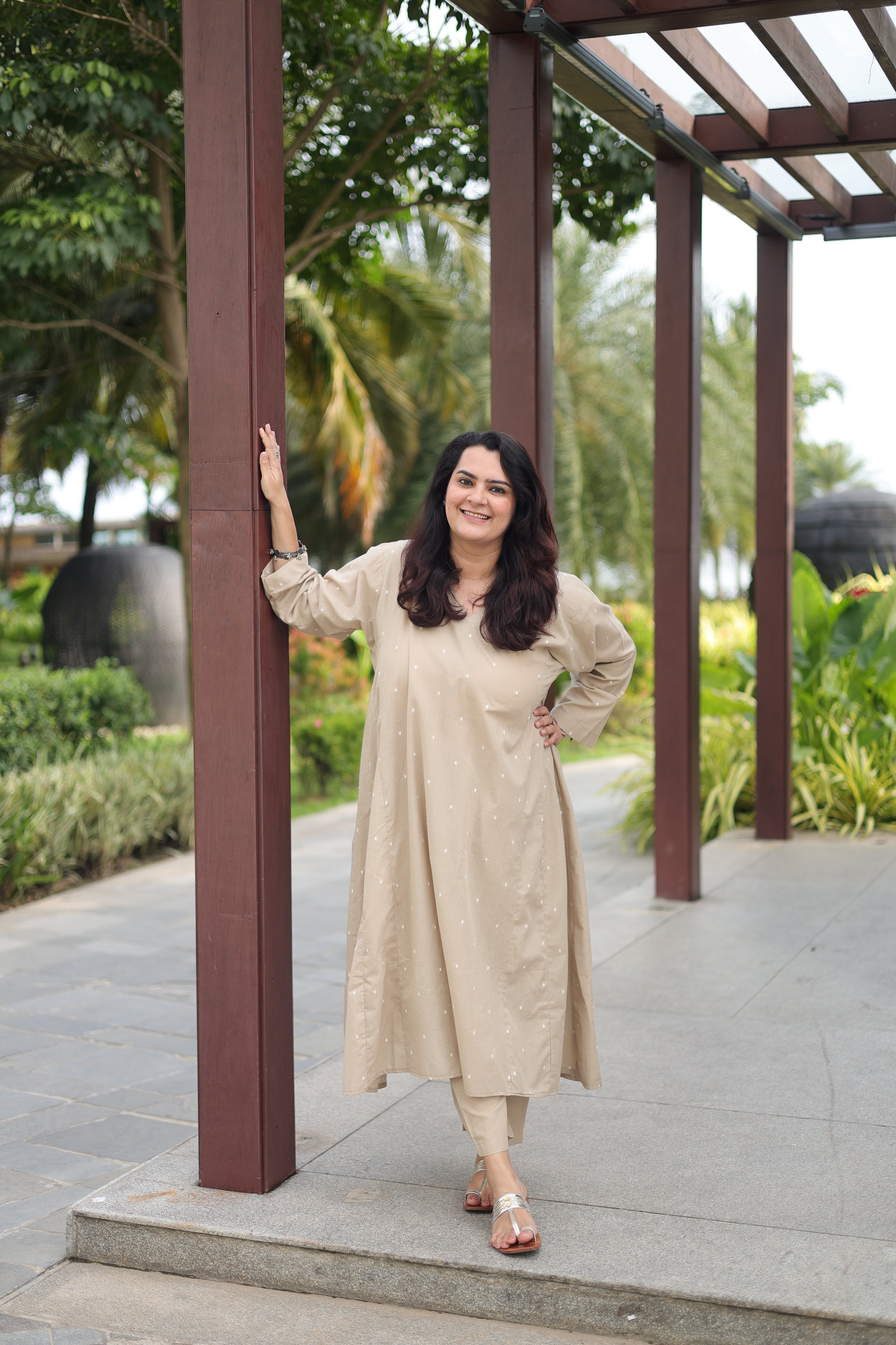 The Classic Choga Edit - Beige