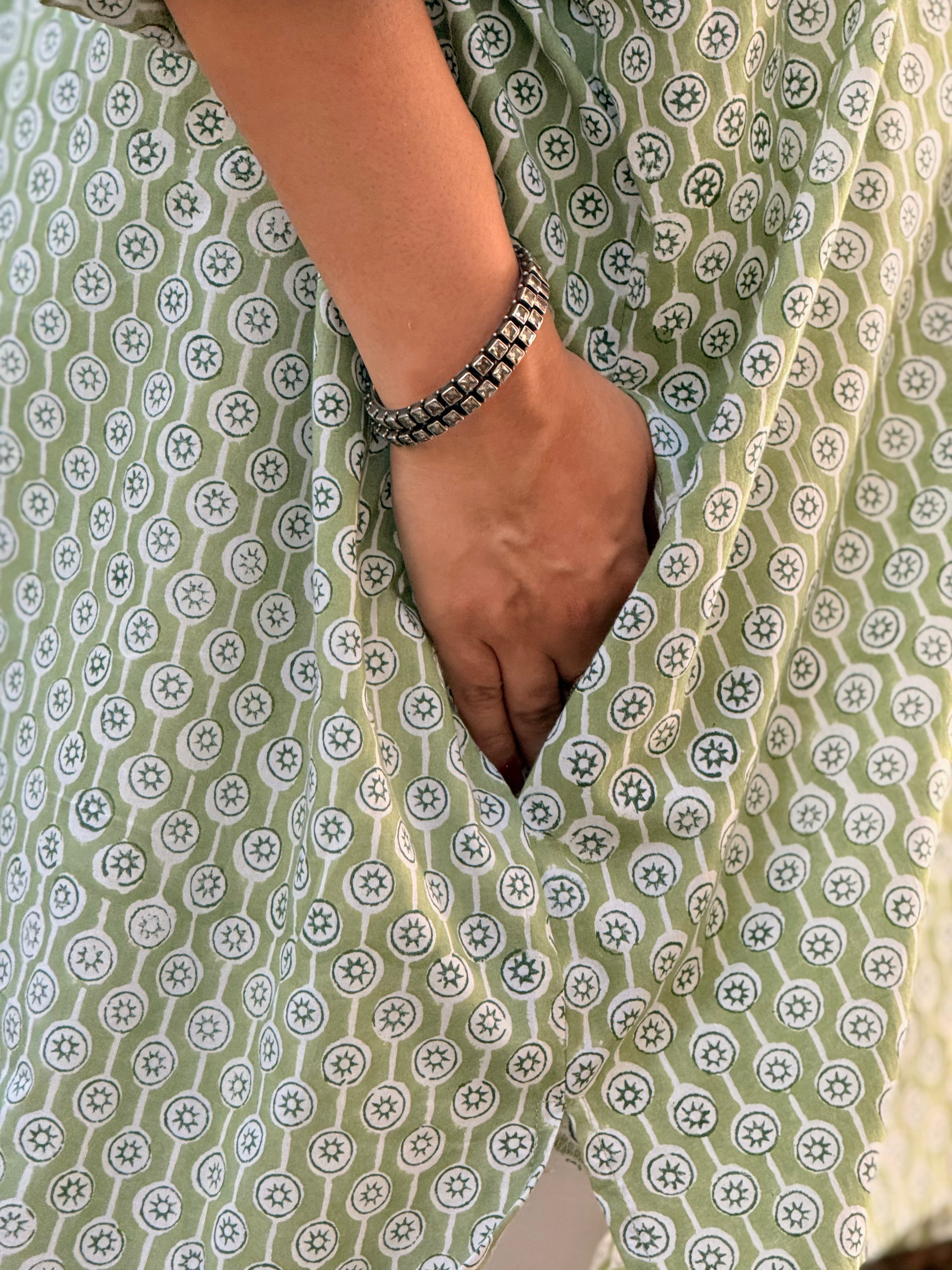 Gulnaar Antifit Shirt - Sage