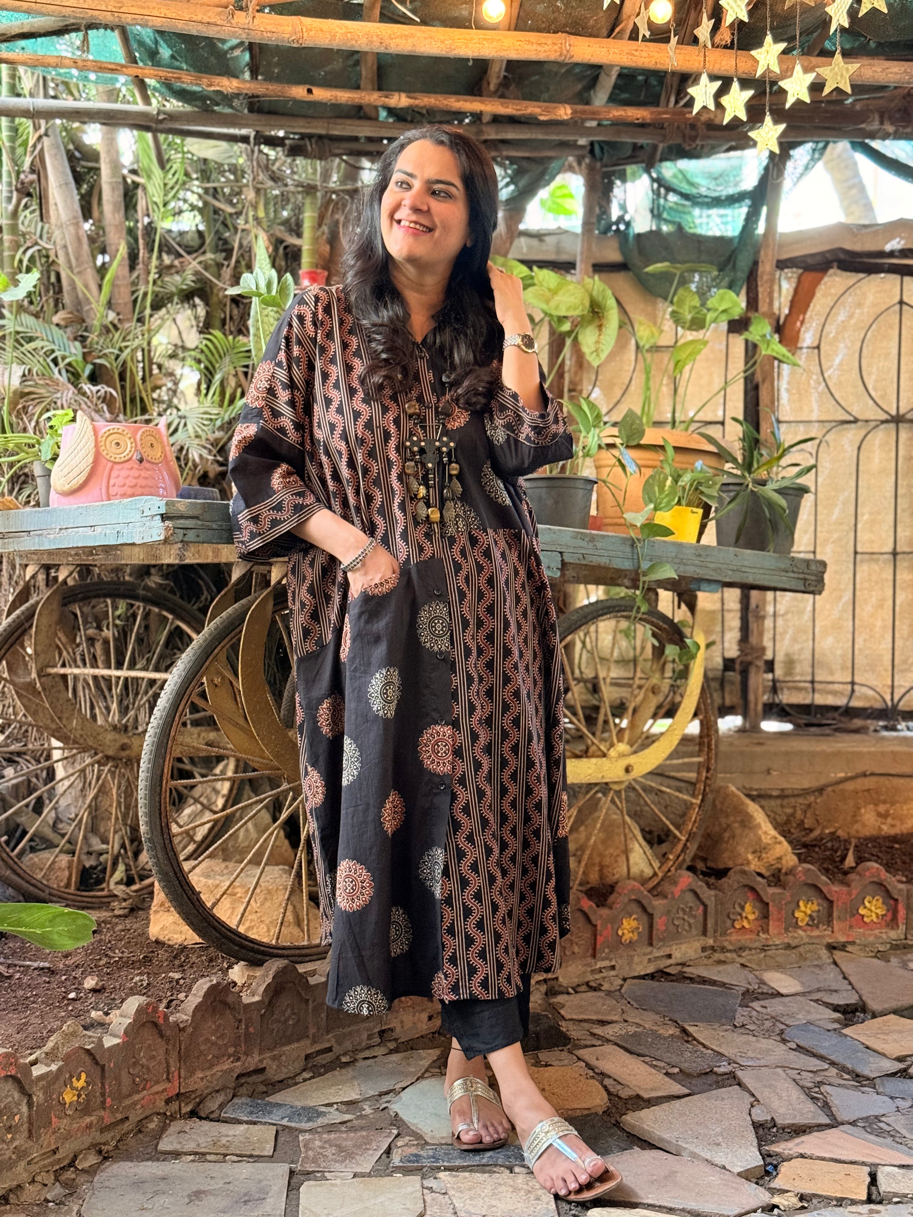 Ajrak Antifit - Black