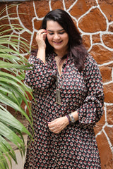 Black Red Floral Antifit Kurta