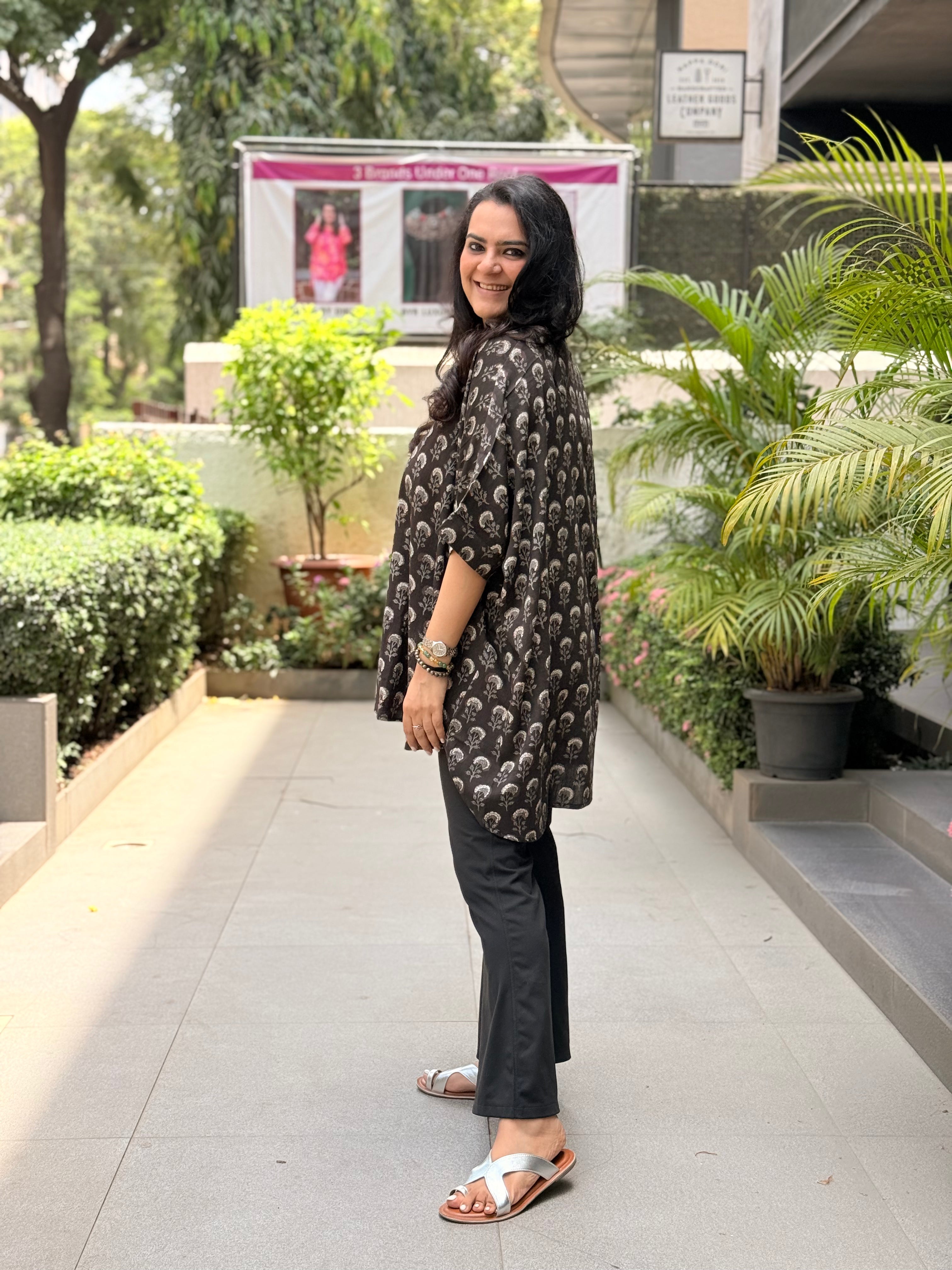 Meher Kaftan Shirt - Black