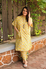 Mustard Feather Set