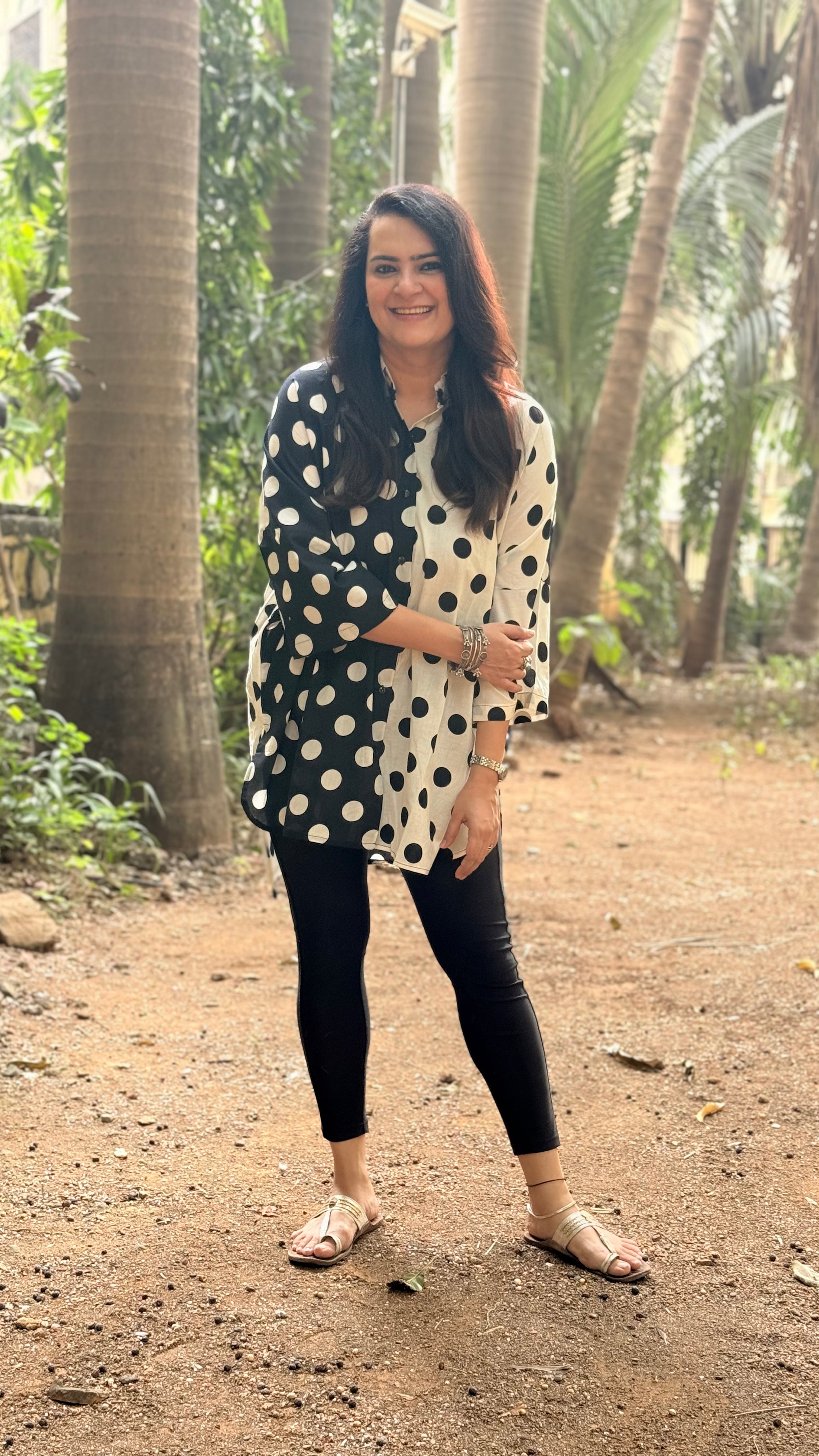 Dual Dot Antifit Shirt Black White