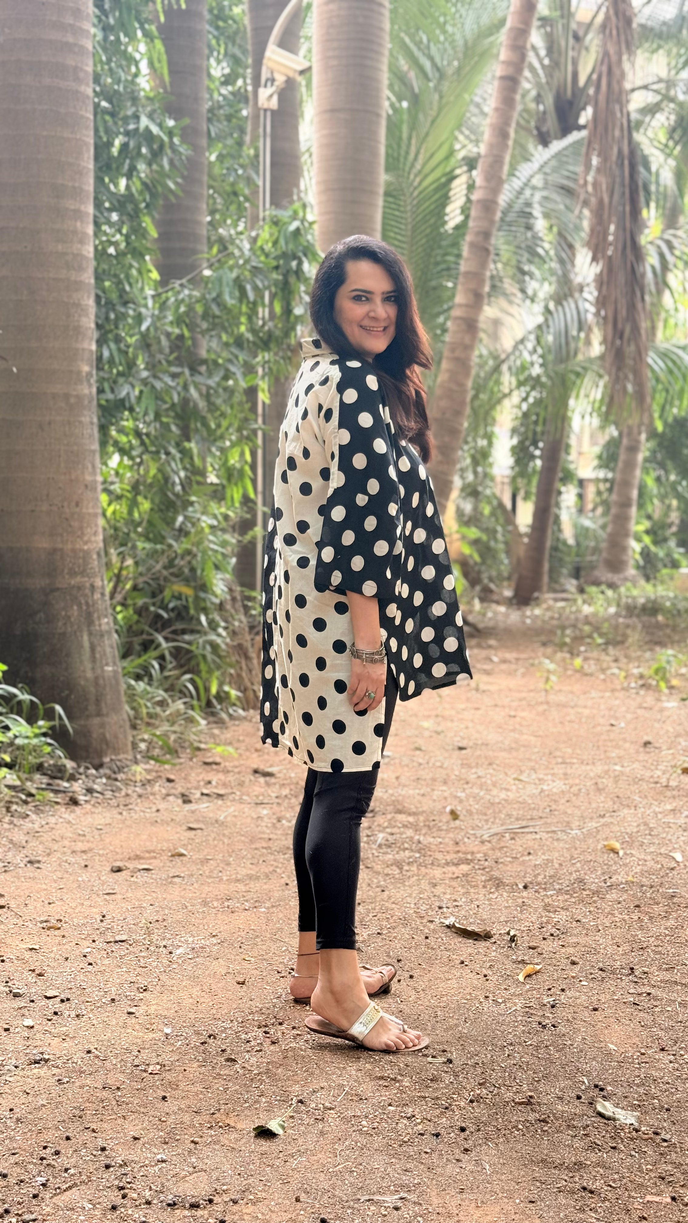 Dual Dot Antifit Shirt Black White