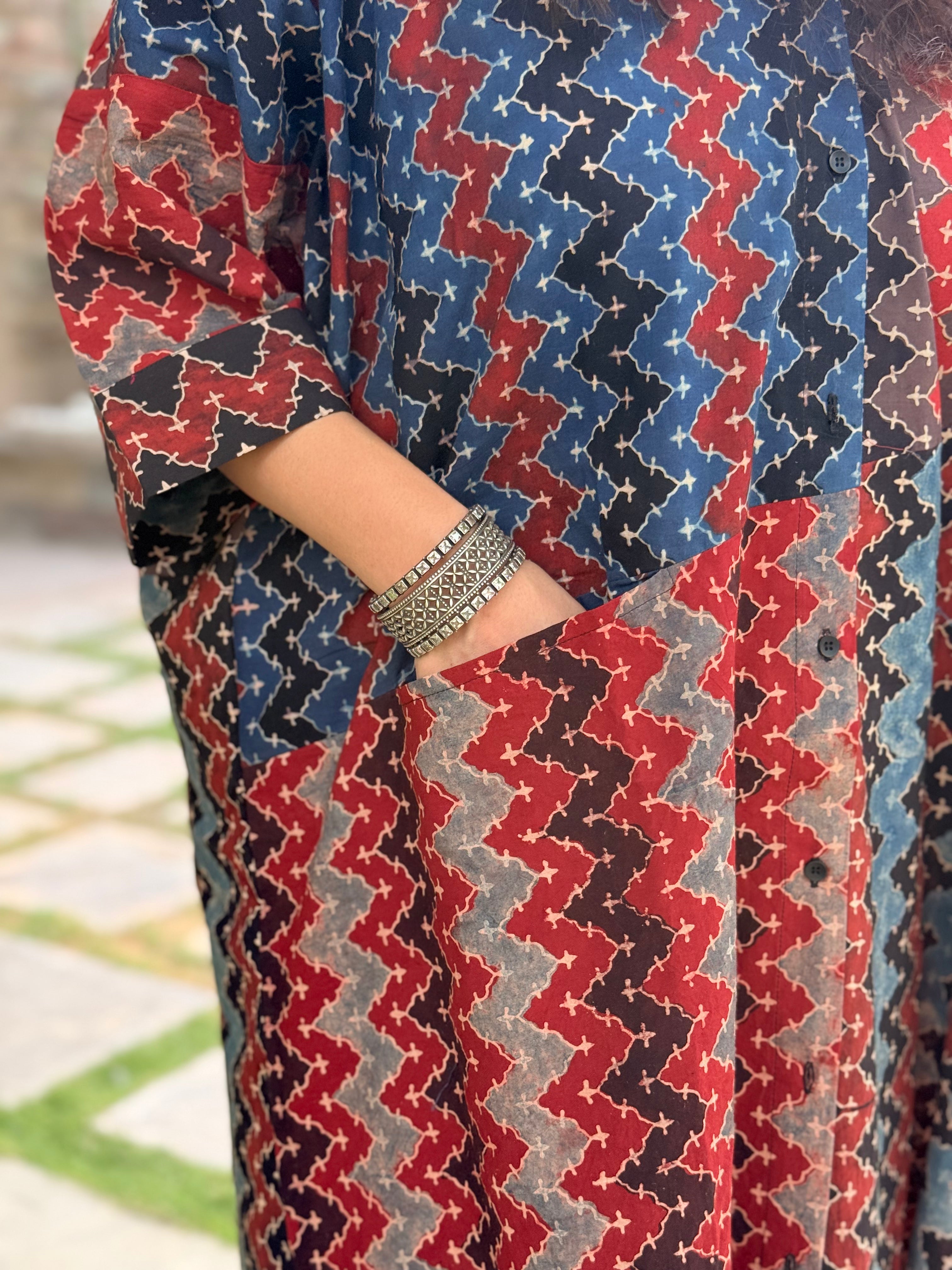 Ajrak Chevron Antifit Kurta